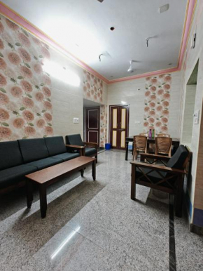 AC HOMESTAY NEAR CMC AND RAILWAY STATION 2BHK and 3 BHK